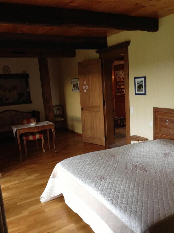 Bed and Breakfast La Fontaine Aux Oiseaux Chevigney Exterior foto