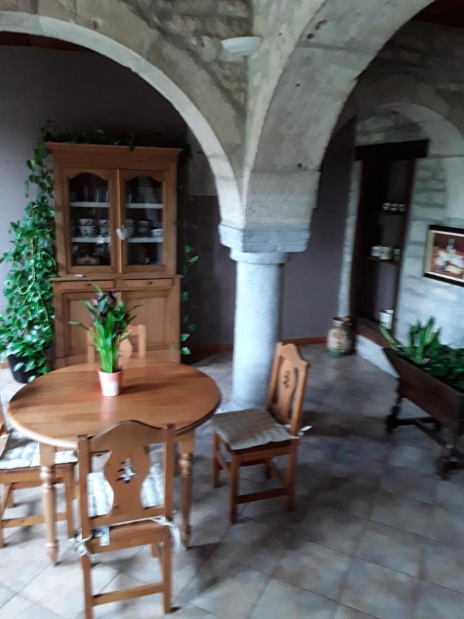 Bed and Breakfast La Fontaine Aux Oiseaux Chevigney Exterior foto